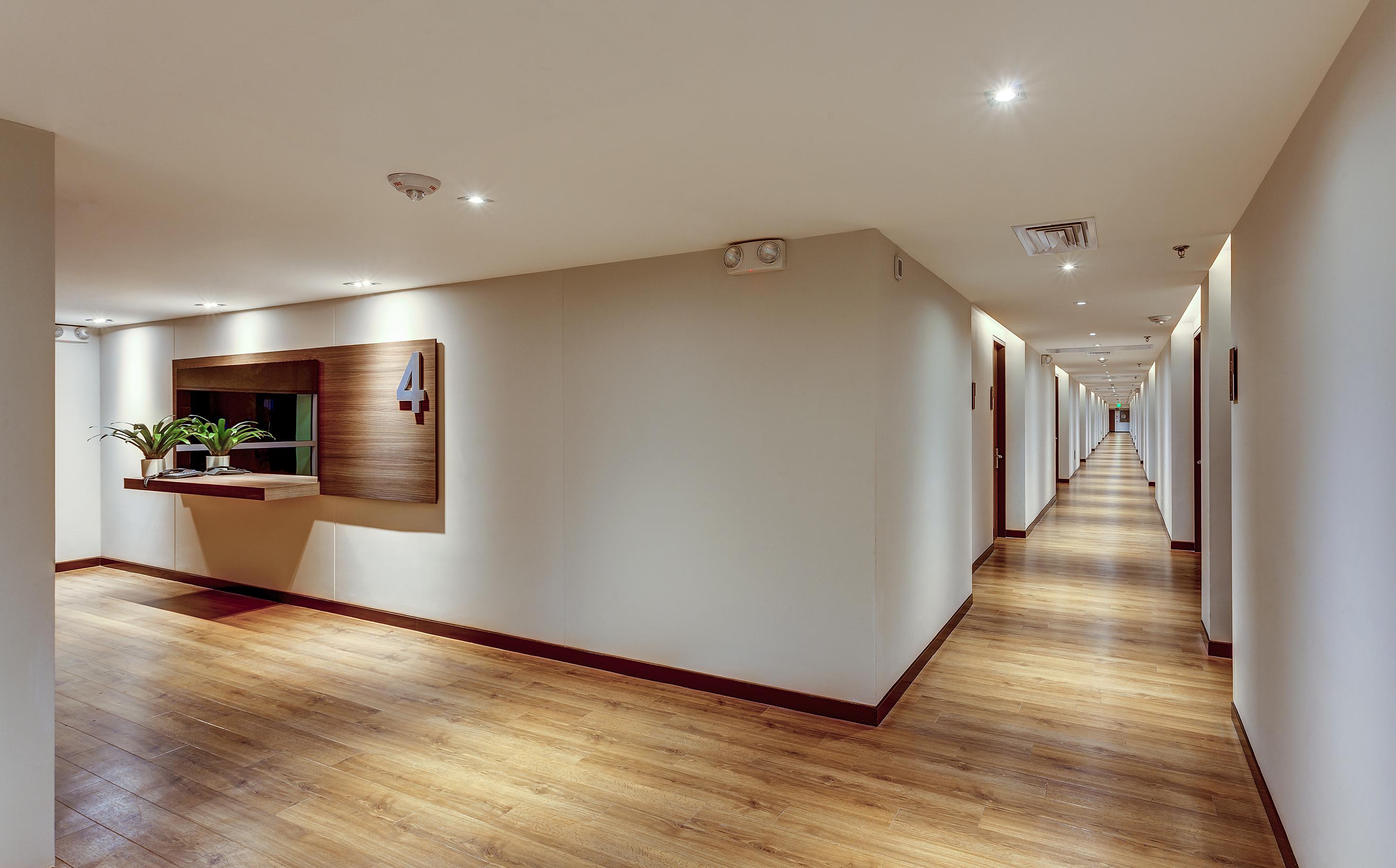 Estelar Villavicencio Hotel & Centro De Convenciones Exterior photo A corridor at the hotel